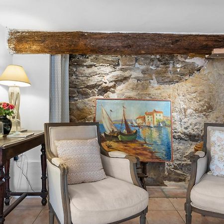 Апартаменти La Petite Provence Борм-ле-Мімоза Екстер'єр фото
