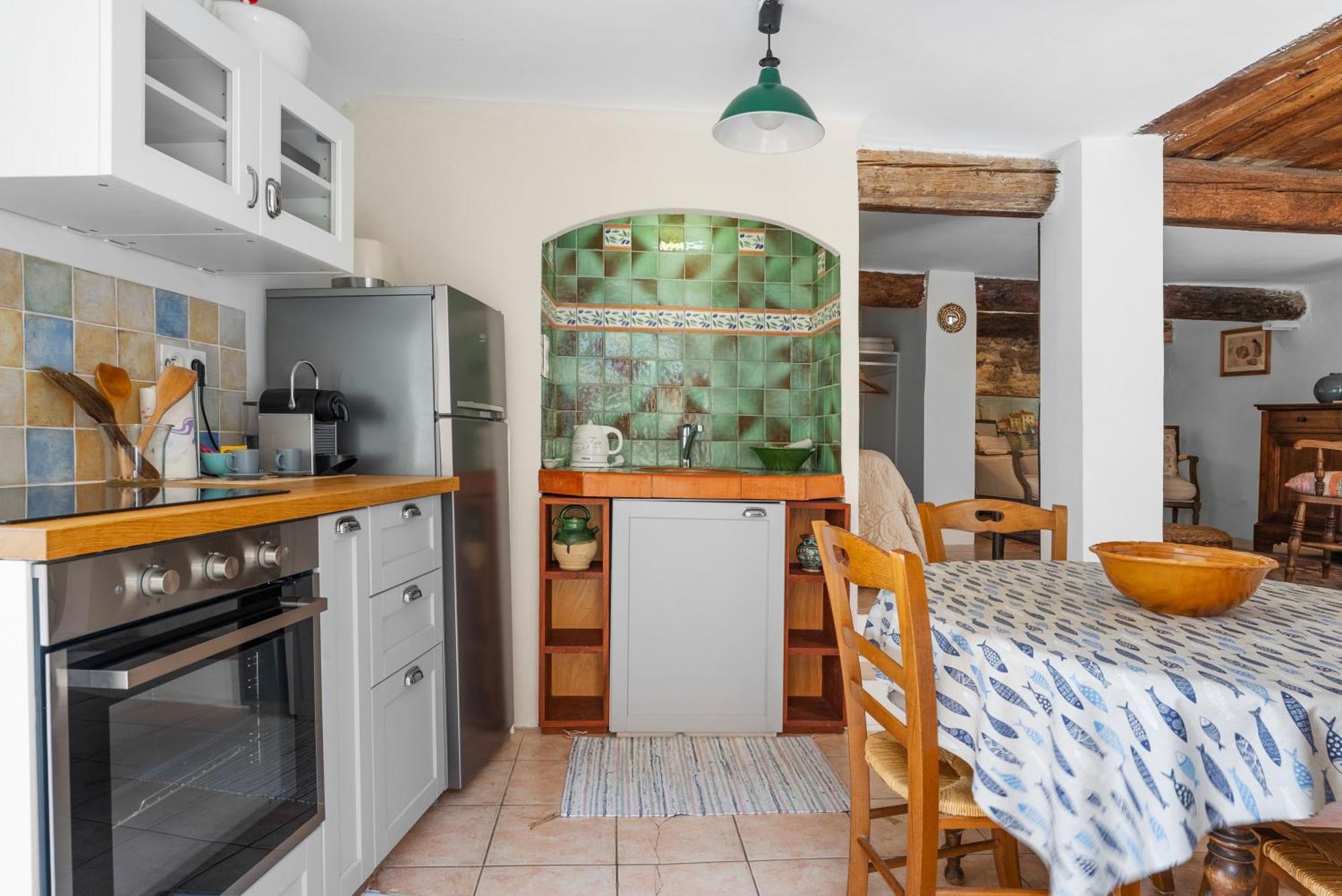 Апартаменти La Petite Provence Борм-ле-Мімоза Екстер'єр фото